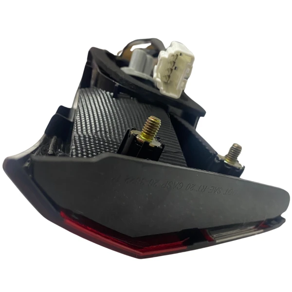 Farol trasero interior derecho para nissan versa 2020 2024 1.6 - Faroles Traseros Interiores Derechos | ClickRepuestos